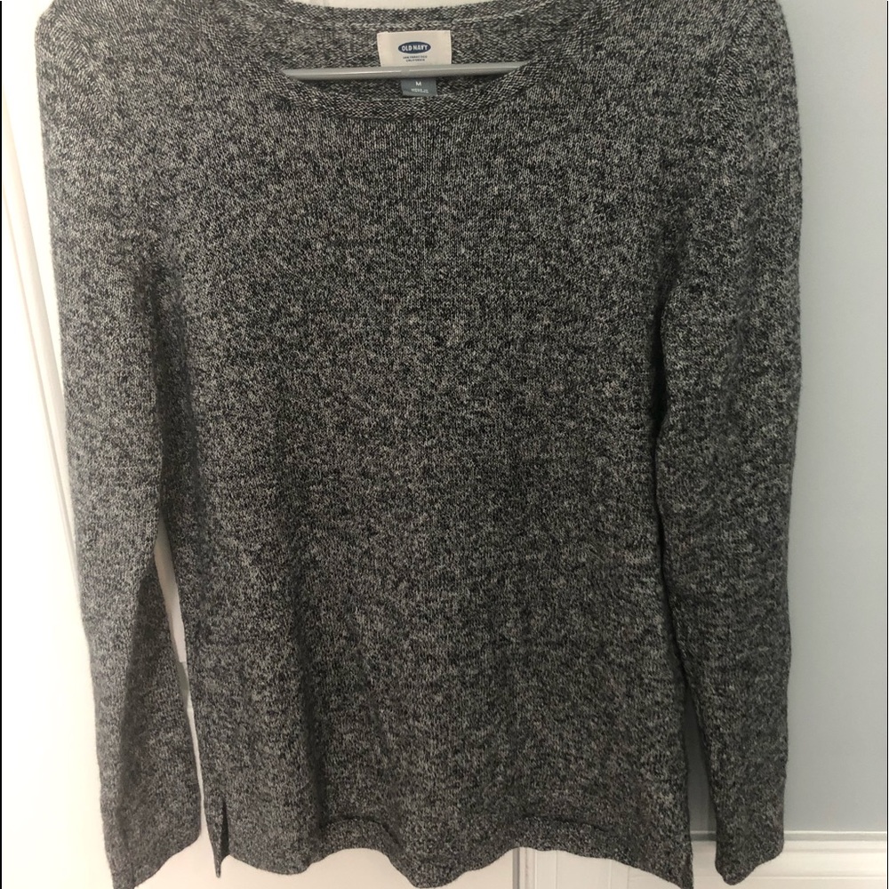 Gray old navy sweater